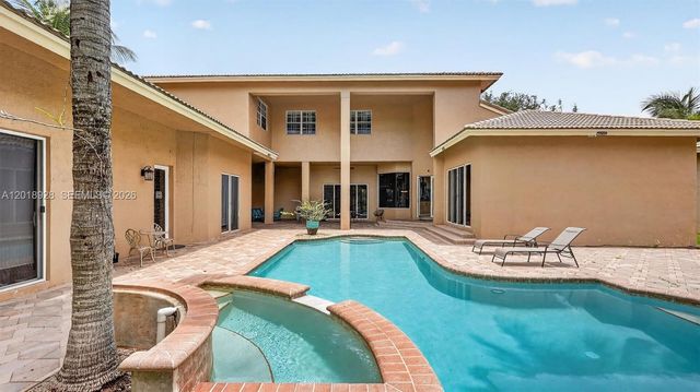 5960 NW 79th Way, Parkland, FL 33067