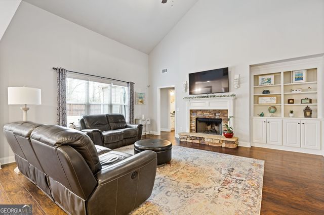 29 Arbor Way, Bethlehem, GA 30620