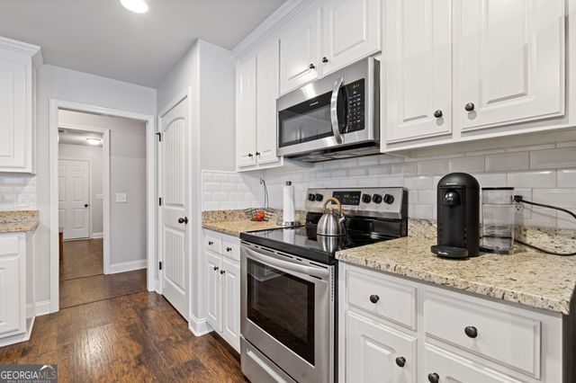 29 Arbor Way, Bethlehem, GA 30620