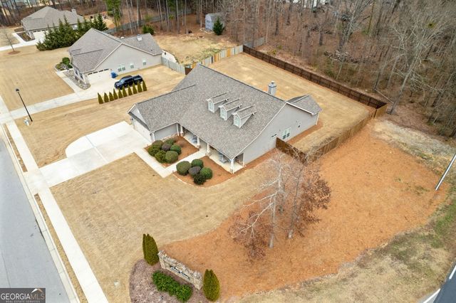 29 Arbor Way, Bethlehem, GA 30620