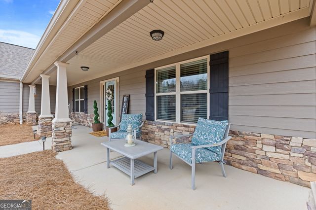 29 Arbor Way, Bethlehem, GA 30620