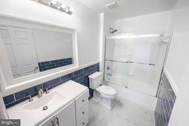 406 WYNWOOD RD, York, PA 17402