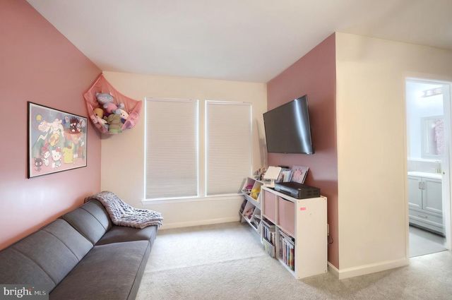 406 WYNWOOD RD, York, PA 17402
