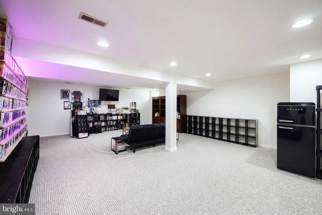 406 WYNWOOD RD, York, PA 17402