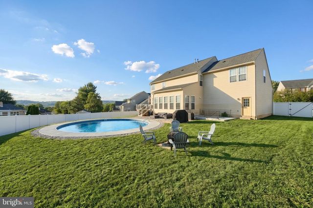 406 WYNWOOD RD, York, PA 17402