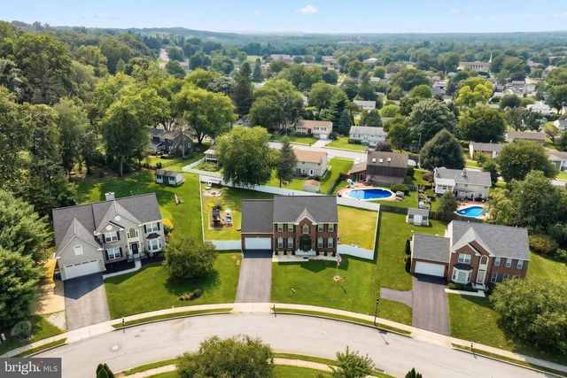 406 WYNWOOD RD, York, PA 17402