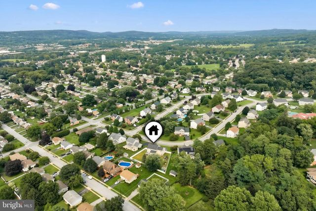 406 WYNWOOD RD, York, PA 17402