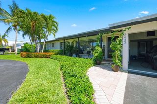2433 NE 24th Street, Lighthouse Point, FL 33064