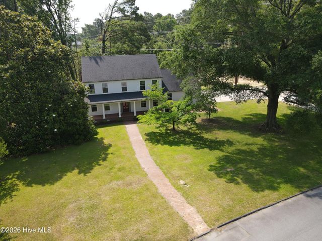701 Edgewood Drive, Murfreesboro, NC 27855