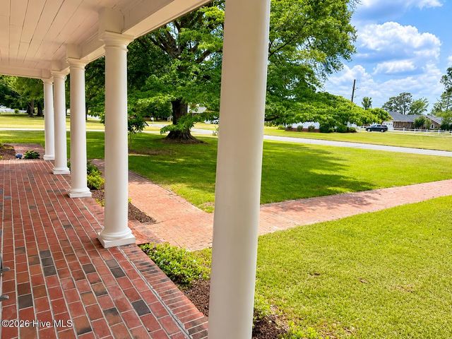 701 Edgewood Drive, Murfreesboro, NC 27855