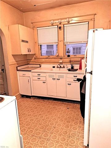 1318 Monterey AVE, Norfolk, VA 23508