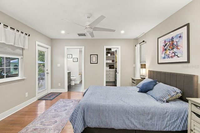 125 22ND AVENUE NE, St Petersburg, FL 33704