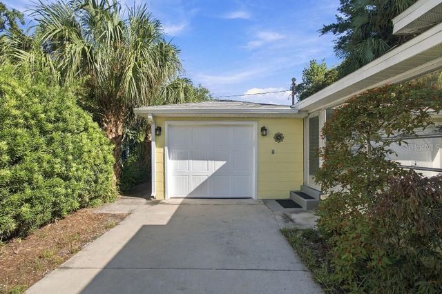 125 22ND AVENUE NE, St Petersburg, FL 33704