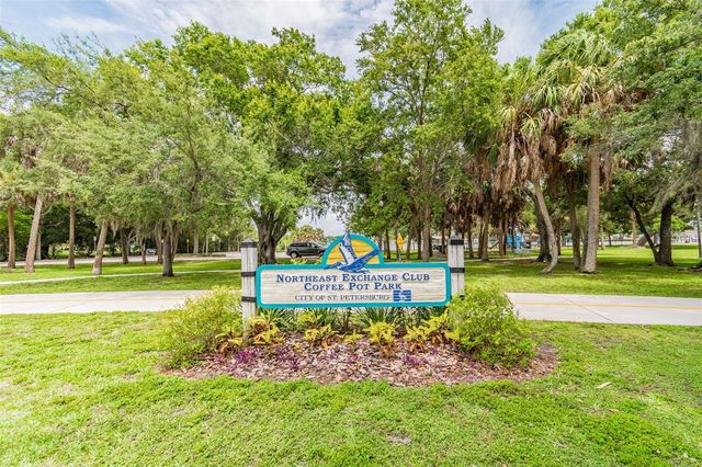 125 22ND AVENUE NE, St Petersburg, FL 33704
