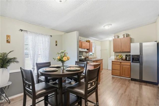 1301 Taft 154, Bakersfield, CA 93307