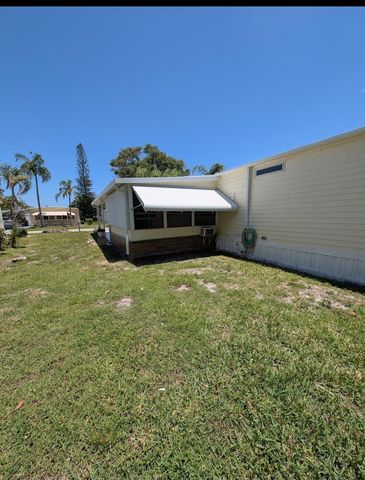 218 W Caribbean, Port St. Lucie, Port St Lucie, FL 34952