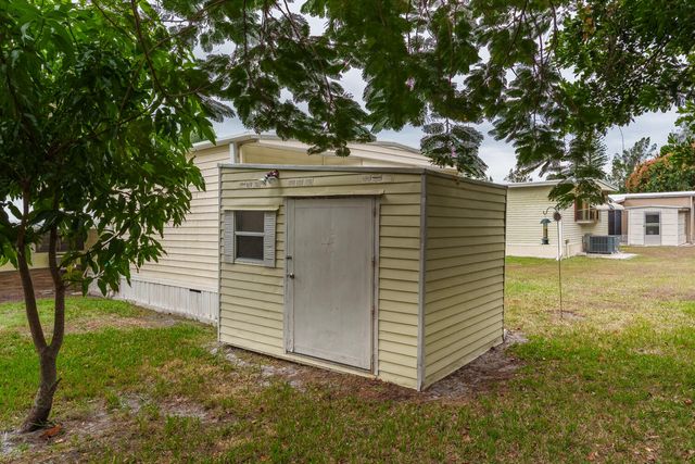 218 W Caribbean, Port St. Lucie, Port St Lucie, FL 34952