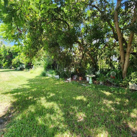 218 W Caribbean, Port St. Lucie, Port St Lucie, FL 34952
