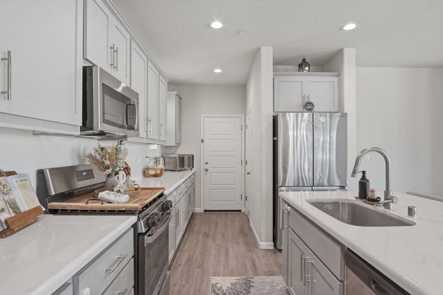 4344 Icon Ave, Modesto, CA 95356