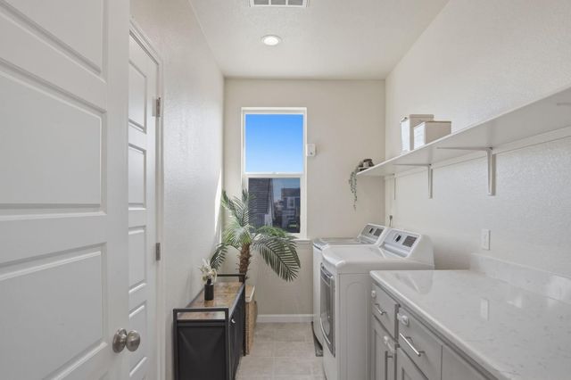 4344 Icon Ave, Modesto, CA 95356