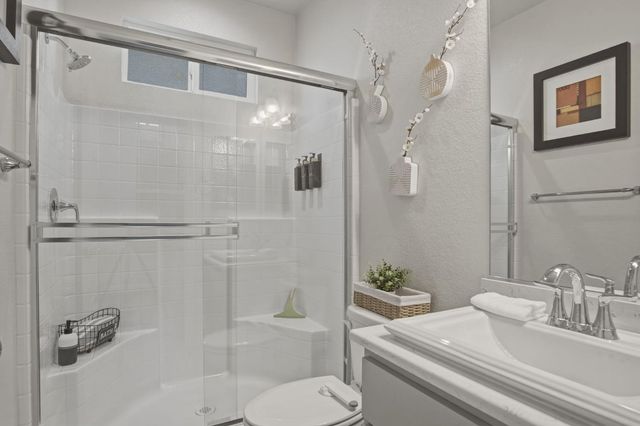 4344 Icon Ave, Modesto, CA 95356