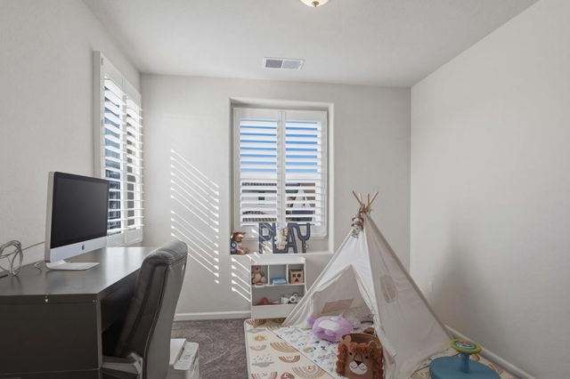 4344 Icon Ave, Modesto, CA 95356