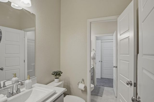 4344 Icon Ave, Modesto, CA 95356