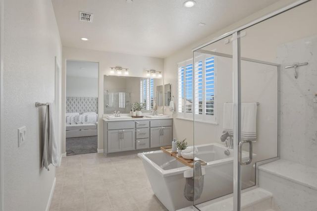 4344 Icon Ave, Modesto, CA 95356