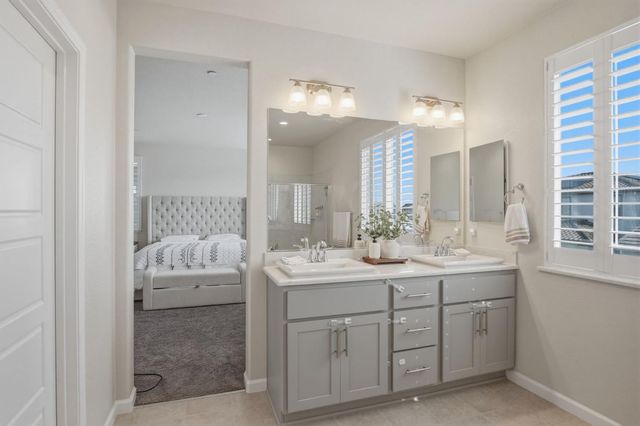 4344 Icon Ave, Modesto, CA 95356