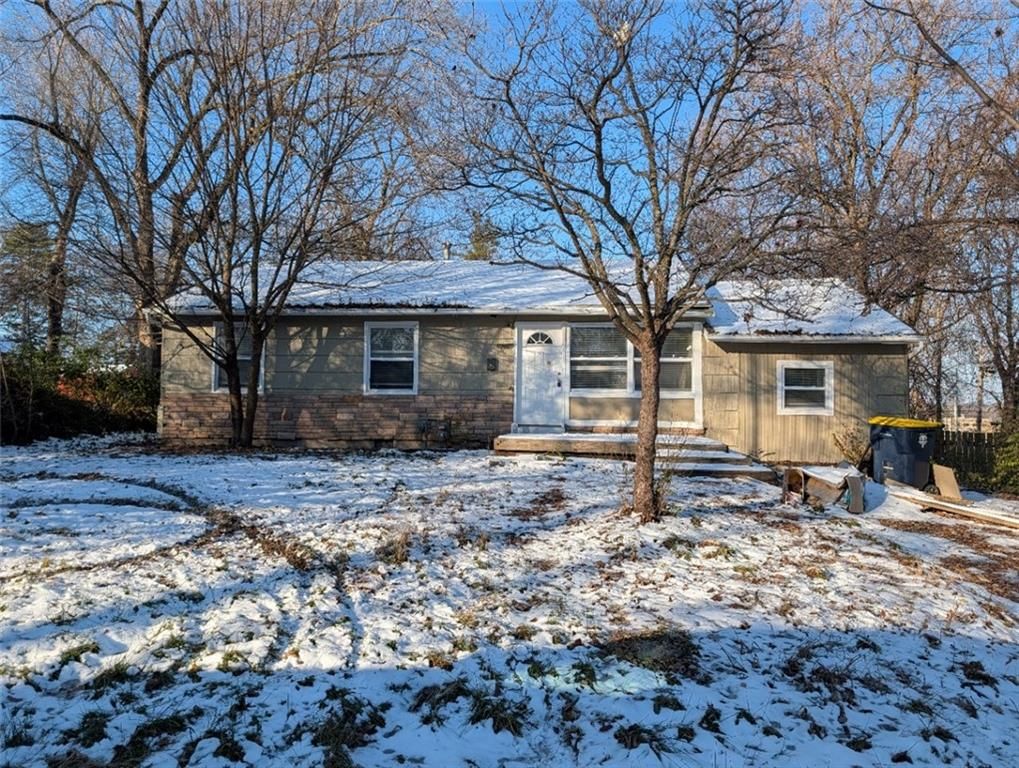 10008 Hardesty Avenue, Kansas City, MO 64137