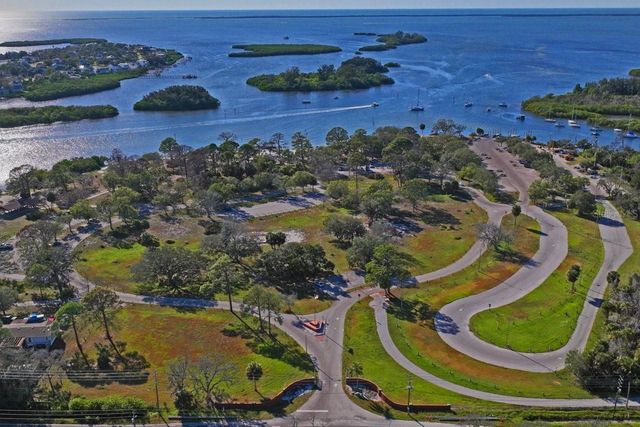 2118 PARROT FISH DRIVE, Holiday, FL 34691