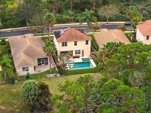 6108 SE Turn Leaf Trail, Hobe Sound, FL 33455