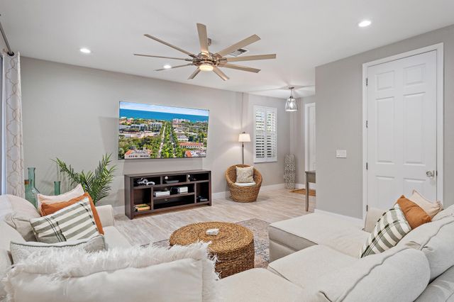 6108 SE Turn Leaf Trail, Hobe Sound, FL 33455