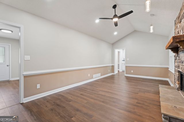 5518 Brinwick Drive, Rex, GA 30273