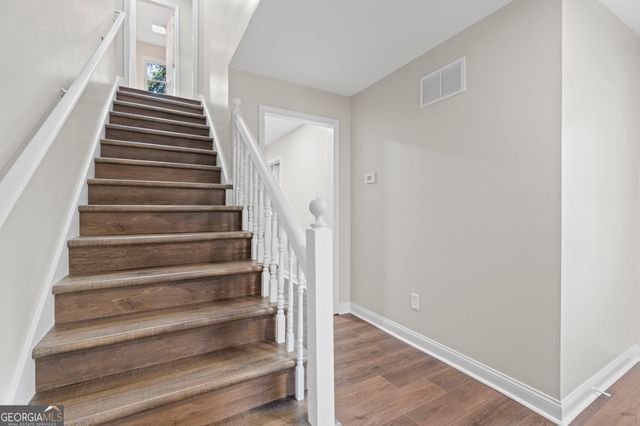 5518 Brinwick Drive, Rex, GA 30273