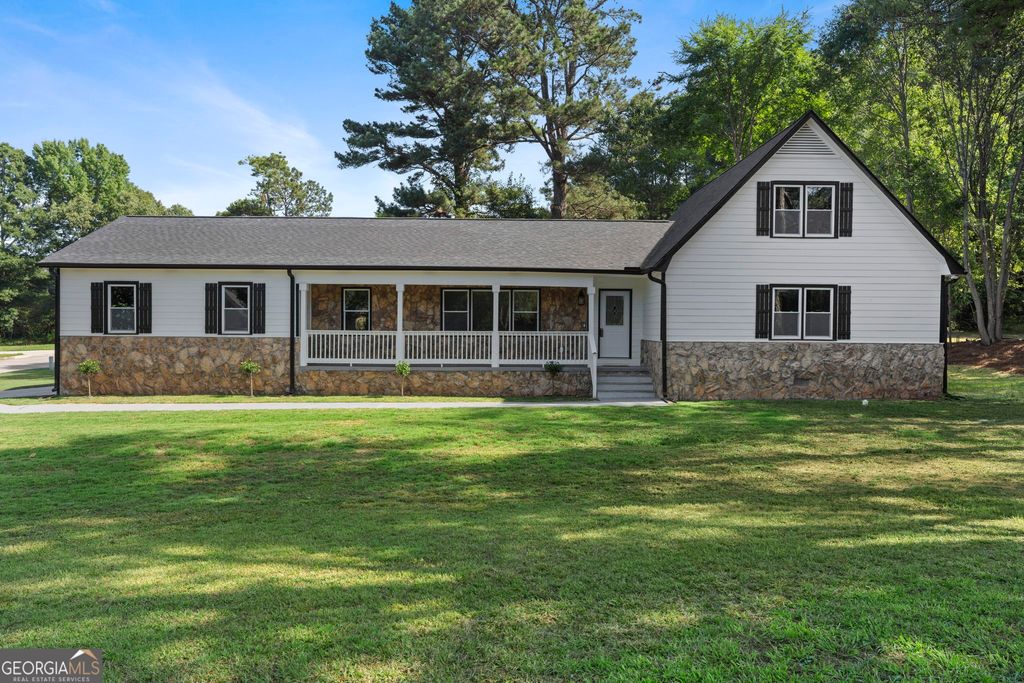 5518 Brinwick Drive, Rex, GA 30273