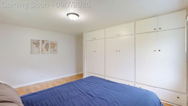 2342 Meadowbrook Lane, Clio, MI 48420