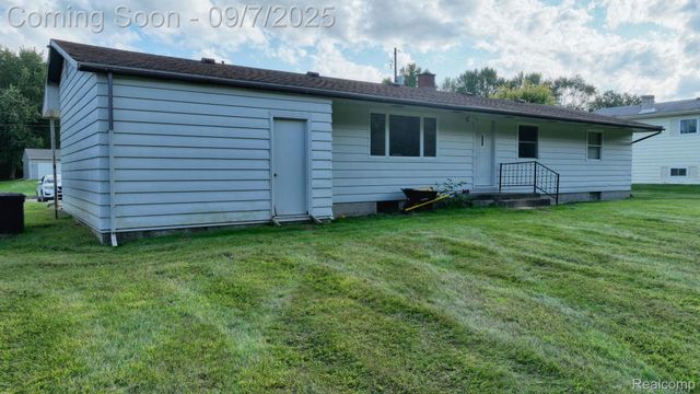 2342 Meadowbrook Lane, Clio, MI 48420