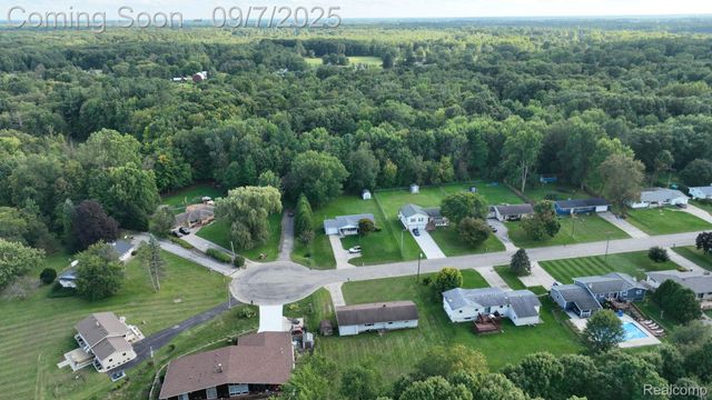 2342 Meadowbrook Lane, Clio, MI 48420