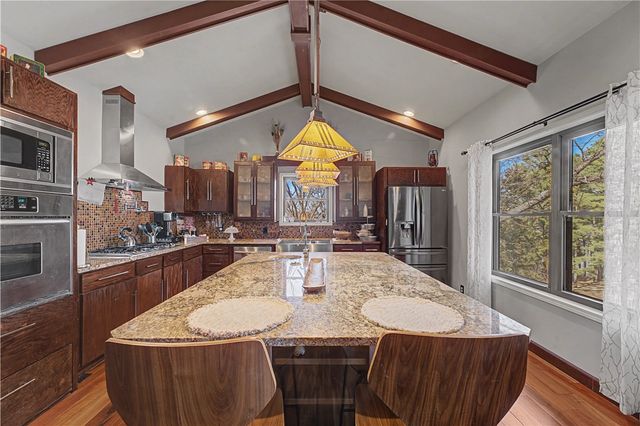 22719 Raymond Street, Springdale, AR 72764