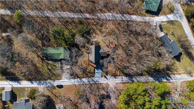 22719 Raymond Street, Springdale, AR 72764