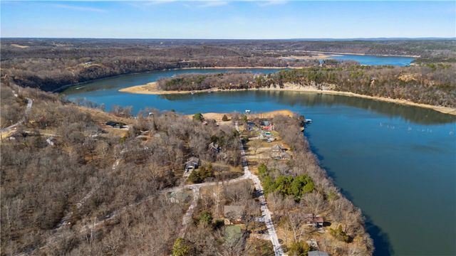 22719 Raymond Street, Springdale, AR 72764