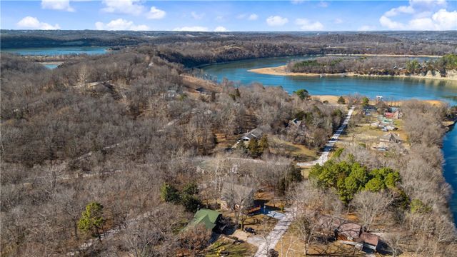 22719 Raymond Street, Springdale, AR 72764