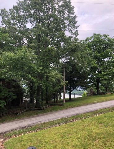 22719 Raymond Street, Springdale, AR 72764