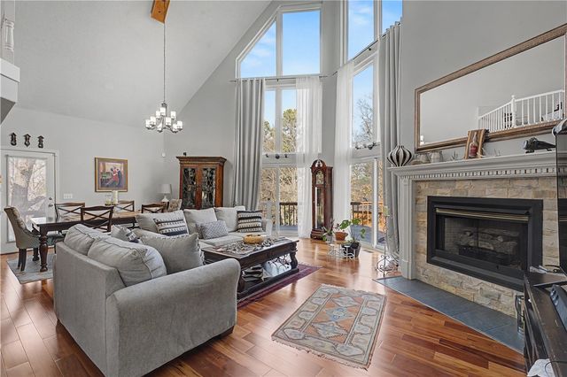 22719 Raymond Street, Springdale, AR 72764