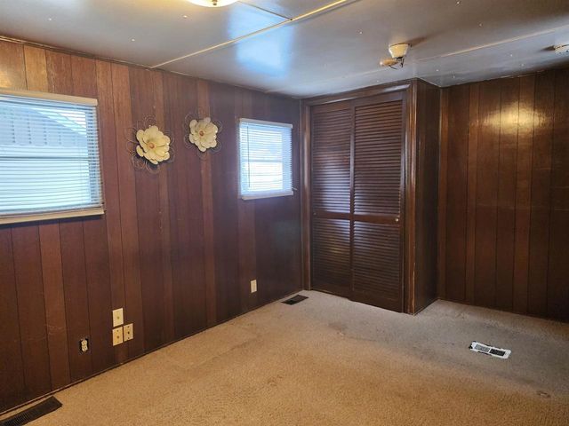 127 E High Street, Wautoma, WI 54982