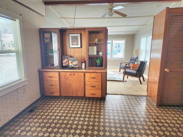 127 E High Street, Wautoma, WI 54982