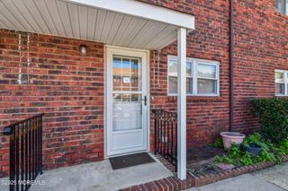 12A Laurel Place, Eatontown, NJ 07724