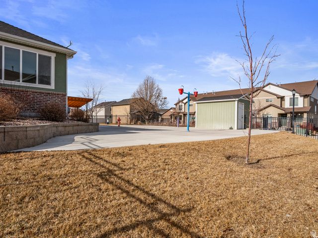 920 N CENTER ST, Santaquin, UT 84655