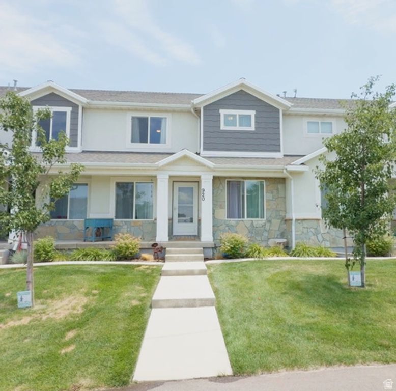 920 N CENTER ST, Santaquin, UT 84655